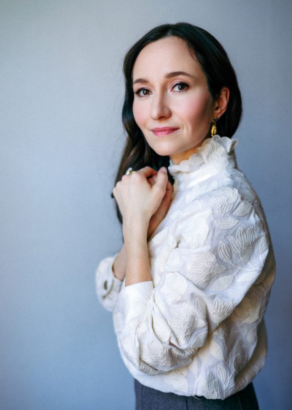 Evgeniya Sotnikova, soprano. Portrait by Oxana Ivleva